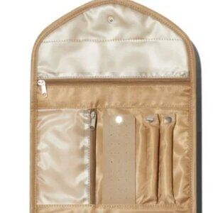 8 Other Reasons Travel Jewelry Organizer